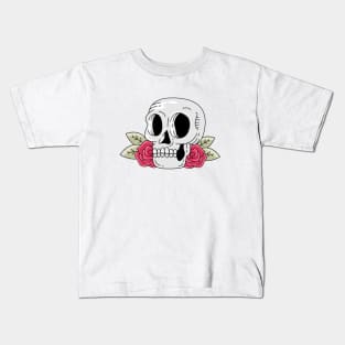 Old Skull with rose flower Kids T-Shirt